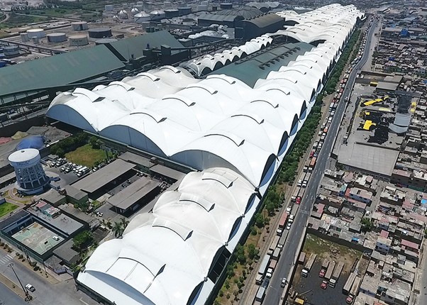 Almacén de Minerales Impala Terminals Área cubierta: 120 000 m²