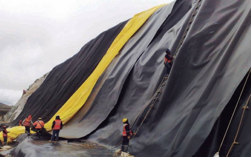 instalacion de geomembrana hdpe